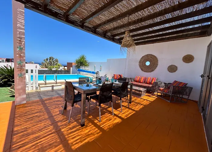 Villa Dinateli, Salinas Golf