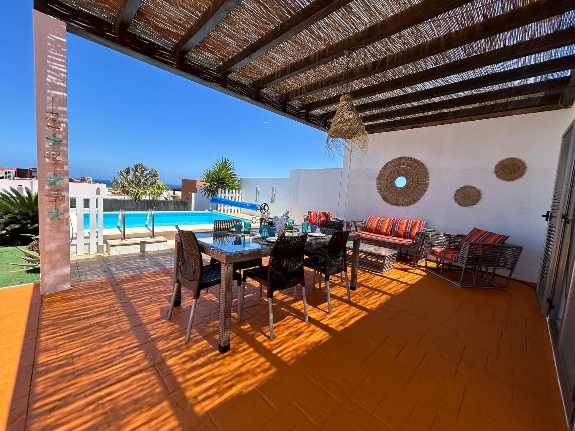 Villa Dinateli, Salinas Golf *